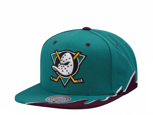 Authentic NEW Discontinue Rare Mighty Ducks Mitchell & Ness Vintage Snapback Hat