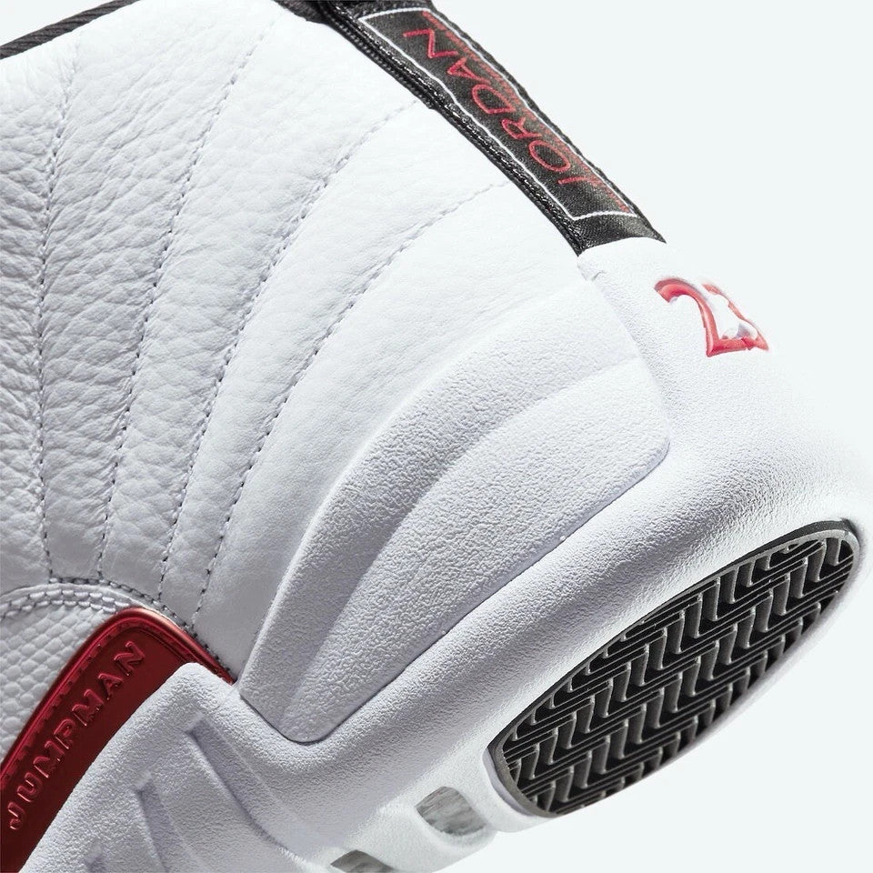 Nike Air Jordan 12 Retro Size 8 CT8013-106 White Red "Twist" Size 8