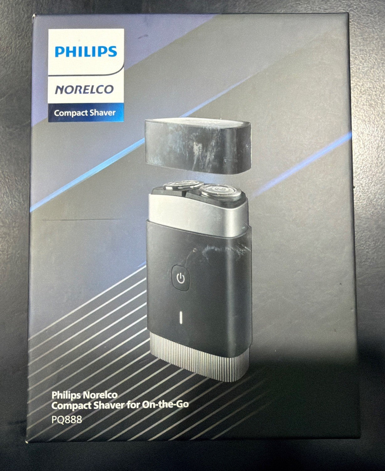 NEW Philips NORELCO 5V Compact Wet/Dry Shaver PQ888/81 Black/Silver 0534