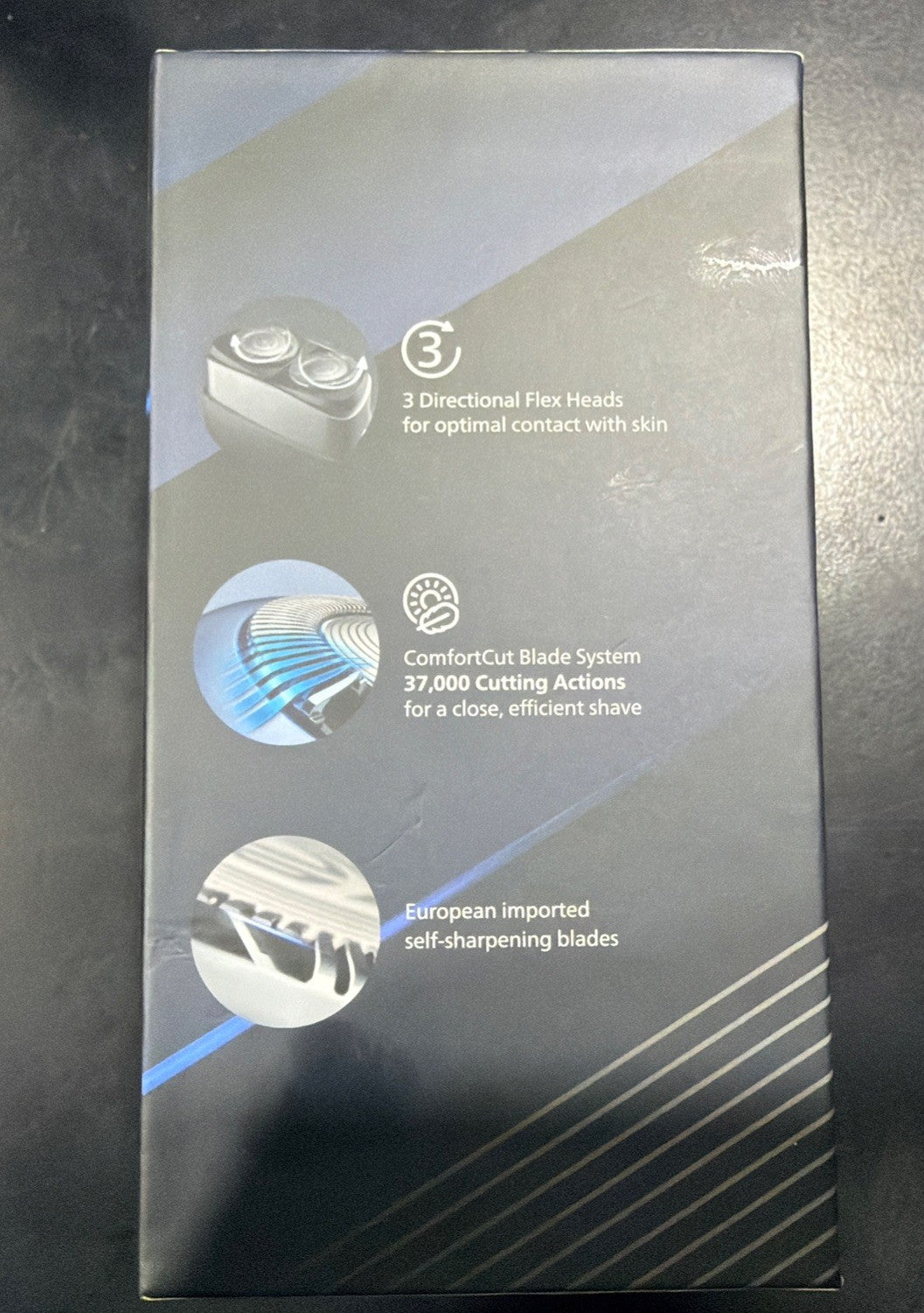 NEW Philips NORELCO 5V Compact Wet/Dry Shaver PQ888/81 Black/Silver 0534