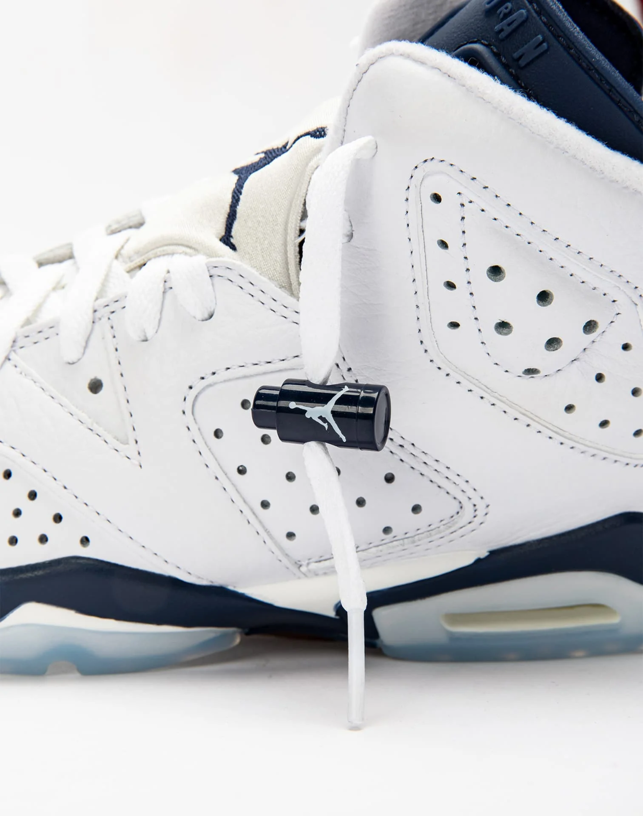 Nike Air Jordan 6 Retro Midnight Navy 384665 141 Size 6.5