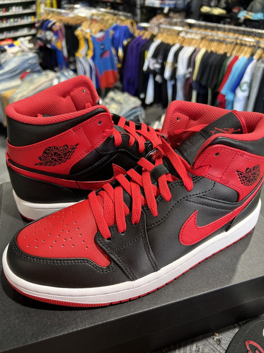 Air Jordan 1 Mid Alternate Bred (2022) DQ8426-060