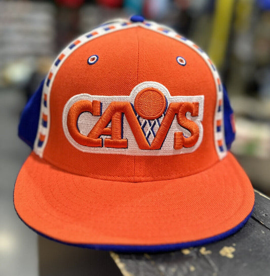 New Era 59Fifty Hat (Size 7 1/8 & 7 3/8) BRAND NEW (Cavs) Hardwood Classics NBA